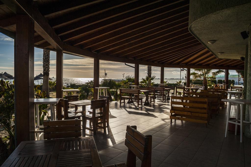 Vila Verde Beach Hotel Дуррес Екстер'єр фото