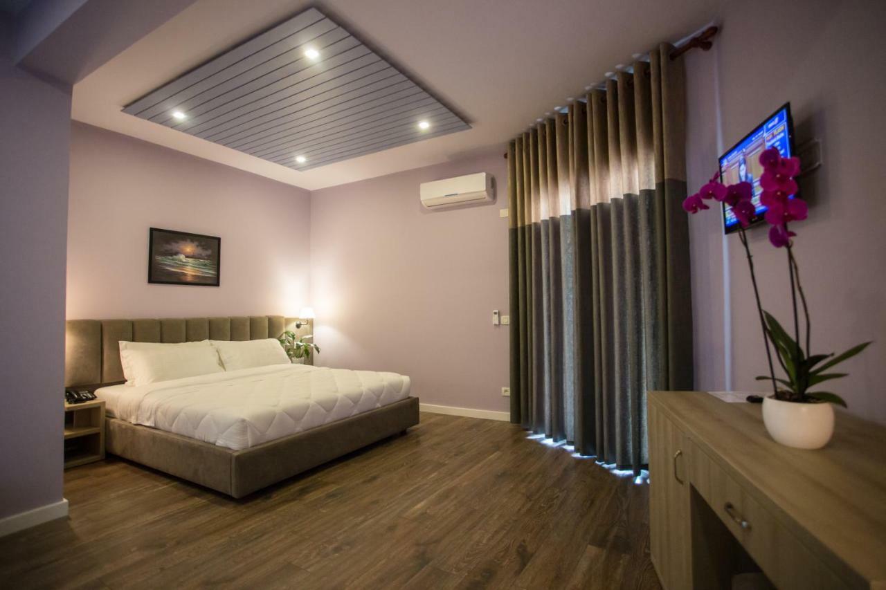 Vila Verde Beach Hotel Дуррес Екстер'єр фото